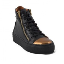 Ecological black and gold sneakers