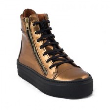 Ecological gold sneakers